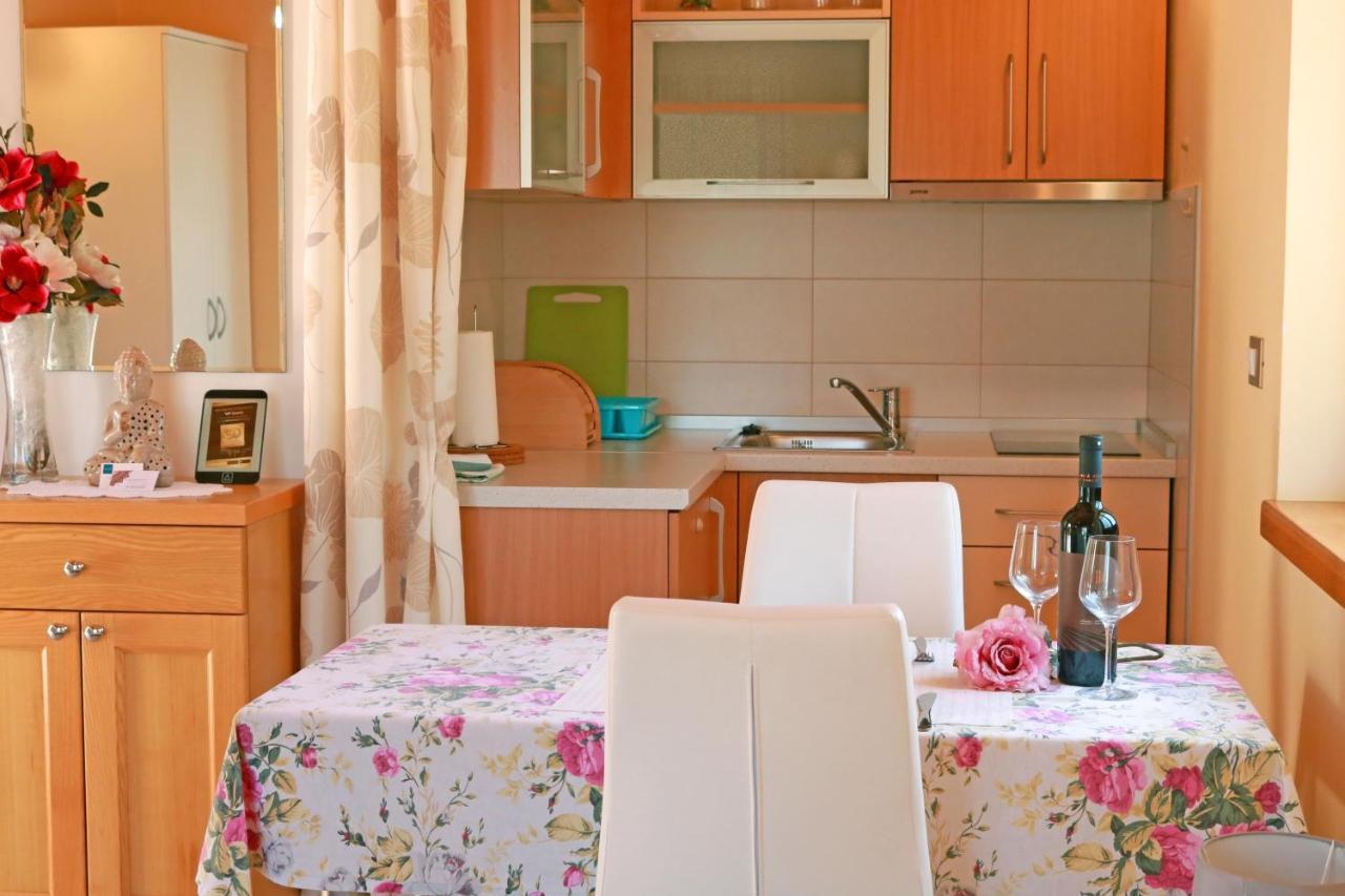 Studio Apartment Volta 츠르베니 브르흐 외부 사진